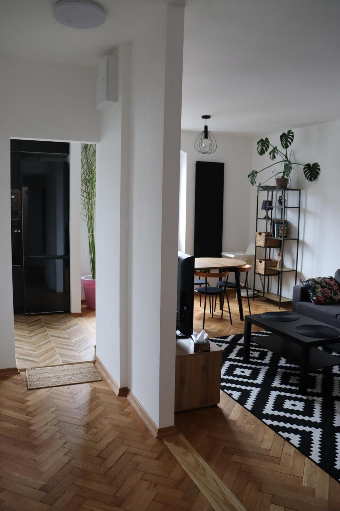 Ohmyhome - Plac Pieciu Rogow - Centrum 华沙 外观 照片